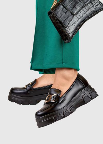 Bernarda melni sieviešu loaferi ar metāla sprādzi - back