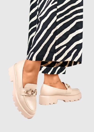 Idalia gaiši bēši loaferi - back