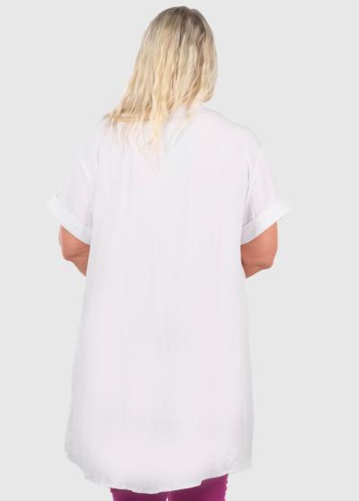 Albana Lielo izmēru balta blūze ar īsām piedruknēm - back