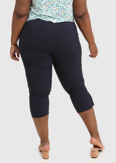 Arika Lielo izmēru tumši zilas saīsinātas bikses - back