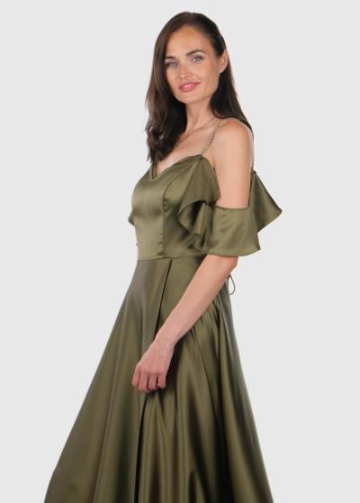 Aamina haki gara vakarkleita ar atvērtiem pleciem - back