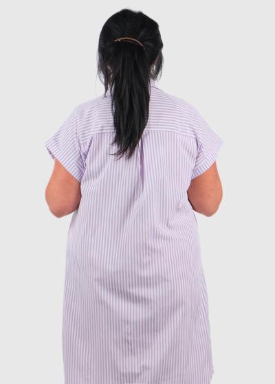 Olimpia Lielo izmēru gaiši violeta strīpaina blūze - back