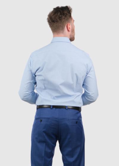 Gaiši zils pieguļošais krekls ar garām piedurknēm  - back