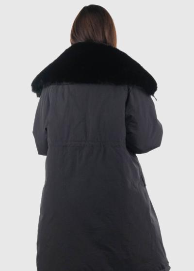 Gulsen melna parka ar kargo tipa kabatām - back