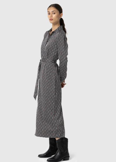 Gara kleita ar jostu - back