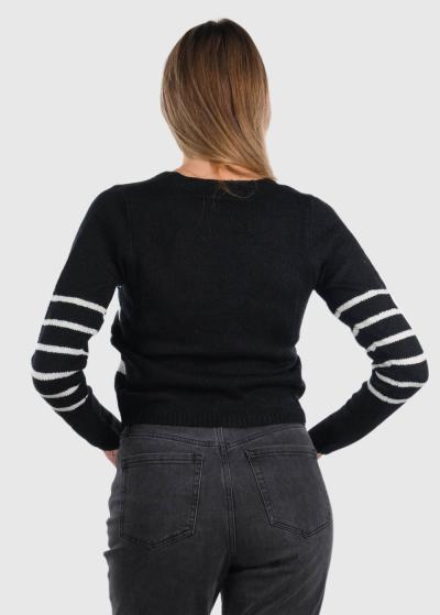 Strīpains džemperis ar V-veida izgriezumu  - back
