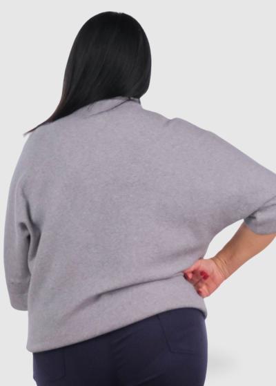 Jozefína Lielo izmēru pelēks džemperis ar trīs ceturtdaļu piedurknēm - back