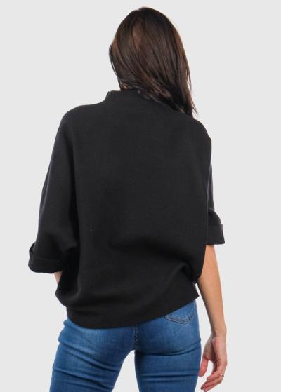 Lezina melns džemperis ar kabatām - back