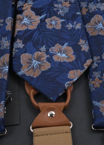 Zils komplekts bikšturi un kaklasaite ar ziedu rakstu  - back