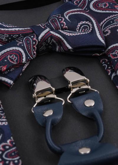 Komplekts bikšturi un kaklasaite ar rakstu  - back