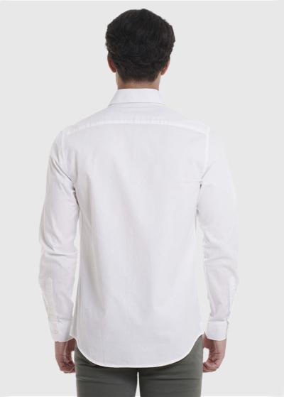 Asgerd balts pieguļošais krekls ar garām piedurknēm - back