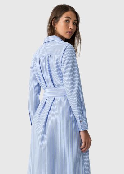 Gaiši zila strīpaina kleita ar jostu  - back
