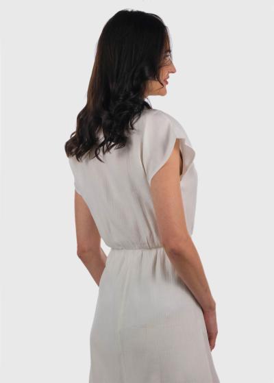 Alisa balta kleita ar pārliekamu vidukļa daļu - back