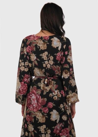 Devi melna gara vakarkleita ar rakstu  - back