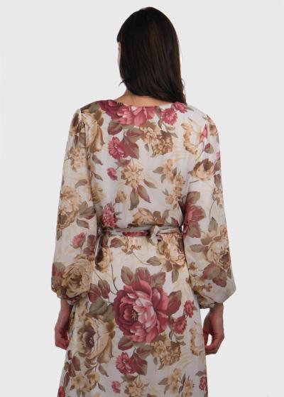 Devi gara vakarkleita ar rakstu  - back