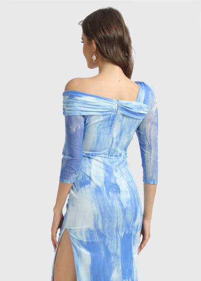 Illeana zila pieguļoša vakarkleita - back