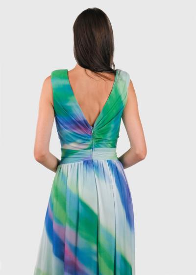 Revi gara vakarkleita ar rāvējslēdzēju - back