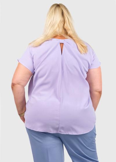 Theta Lielo izmēru gaiši violeta blūze ar īsām piedurknēm - back