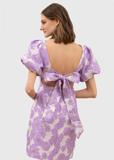 Raina violeta īsa vakarkleita ar rakstu - back