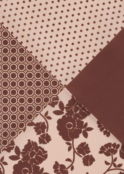 Brūns lakatiņš ar rakstu - back