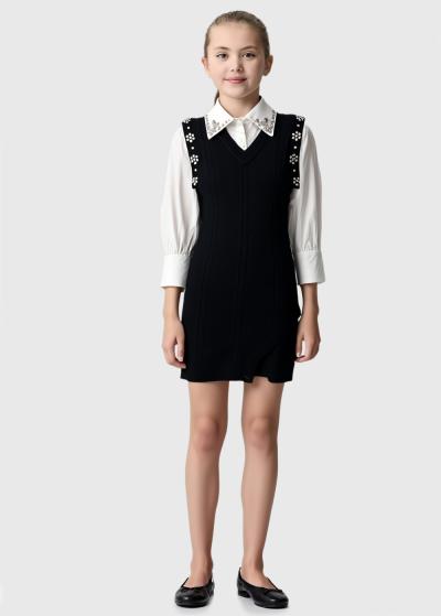 Radina melns kostīms ar spīguļiem - back