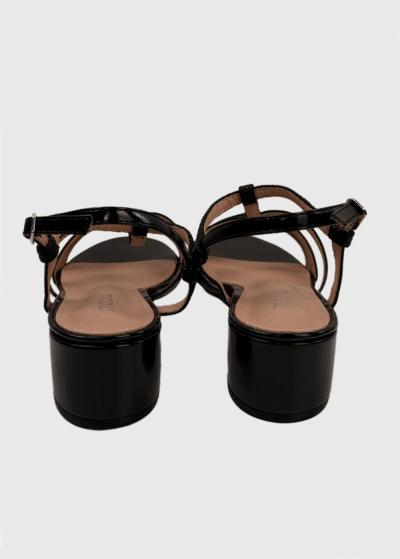 Ann melnas sandales - back