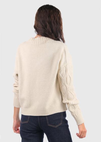 Kamilya bēšs adīts džemperis - back