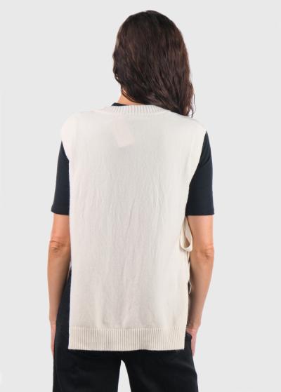 Karin balta veste ar aukliņām - back