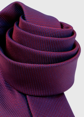 Bordo vīriešu kaklasaite ar sīku kvadrātu rakstu - back