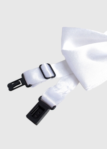 Silvano balts vīriešu tauriņš - back