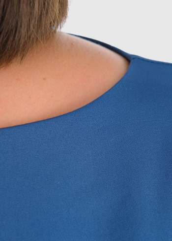 Agata Lielo izmēru zila kleita  - back