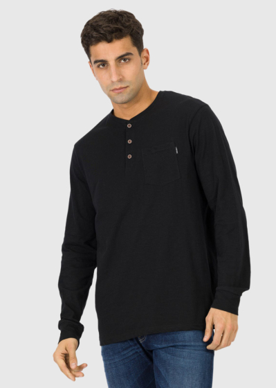 Black men's t-shirt with long sleeves