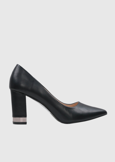 Ysabel black pointed toe heeled shoes 