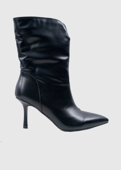 AZAREY black pointed toe boots
