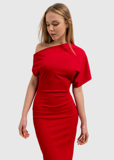 Red fitting dress