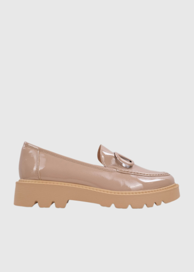 Benedicta beige loafers