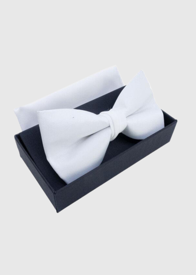 Ansat white bow tie and handkerchief