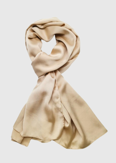 Catrice silk scarf