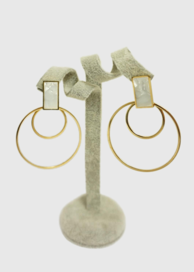 Candle gold-colored earrings