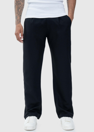 Black men's pants with pockets