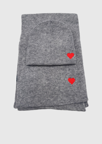 Hope grey scarf and hat with heart