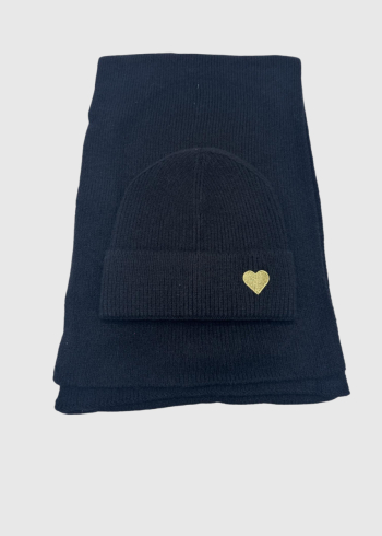 Hope black scarf and hat with heart