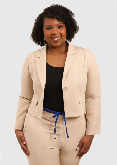 Audrina Plus Size beige cropped blazer