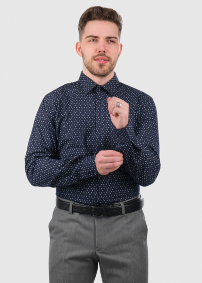 Темно-синяя классическая рубашка