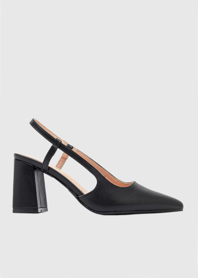 Alexa black pointed toe shoes