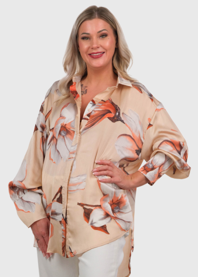 Darielle bēša blūze ar ziedu rakstu