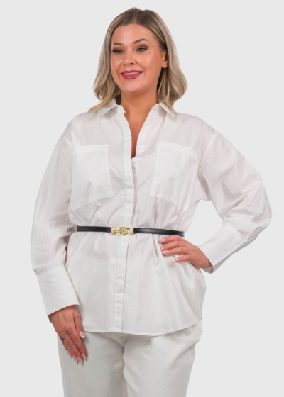 Белая рубашка с карманами