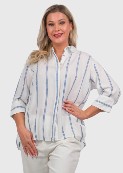 Белая рубашка в полоску
