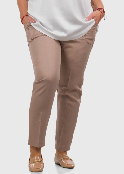 Camera Plus Size beige pants