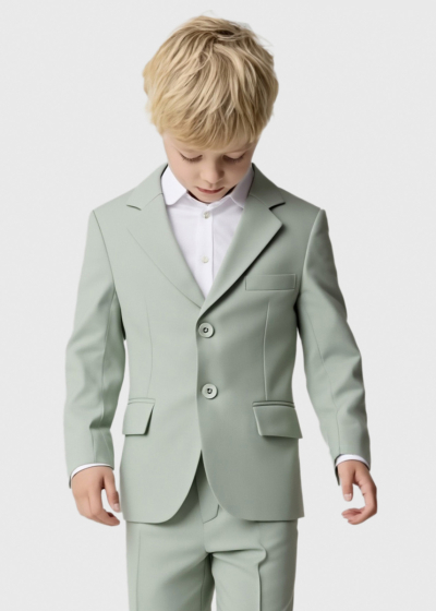 Kuro mint suit